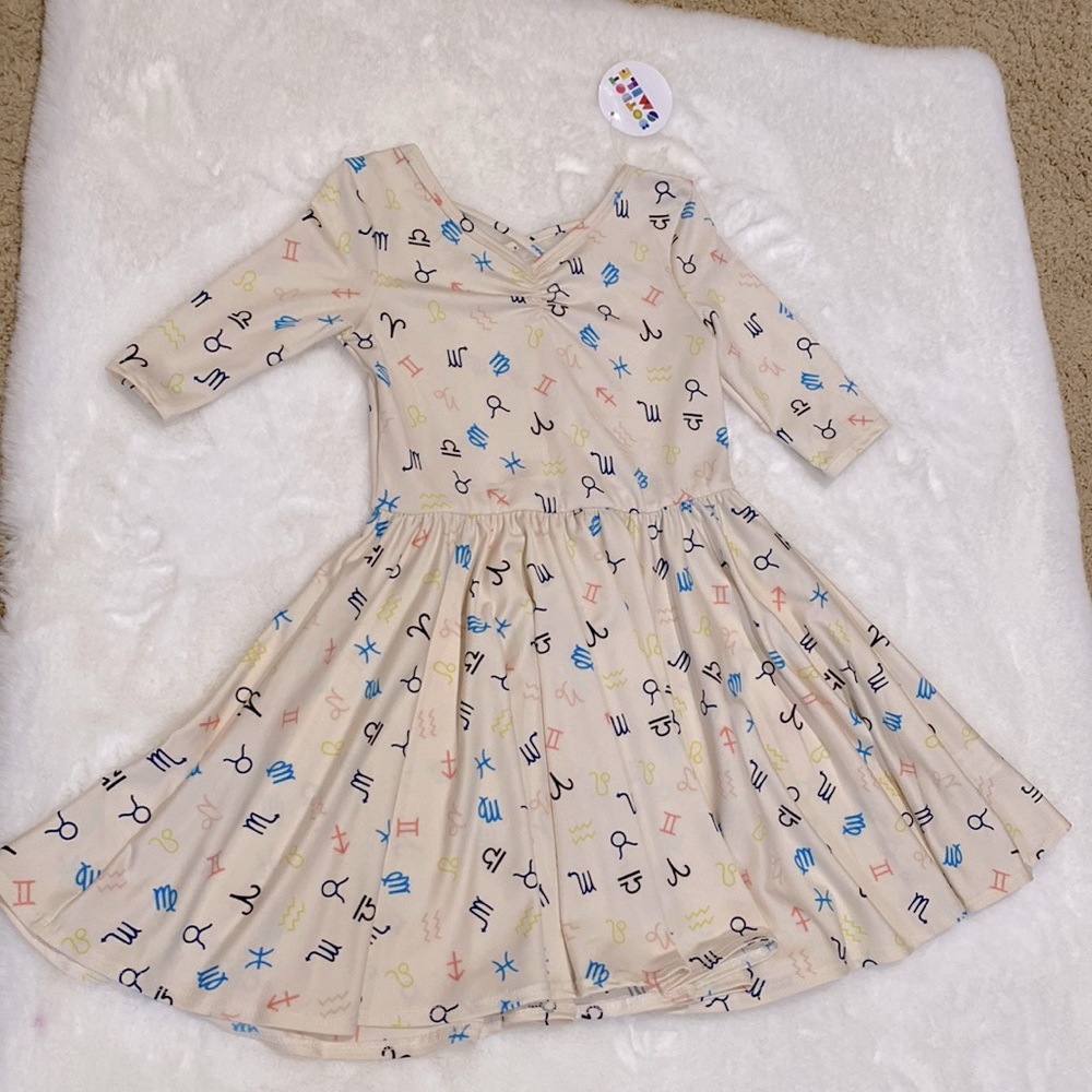 NWT size 3/4 Dot Dot Smile dress